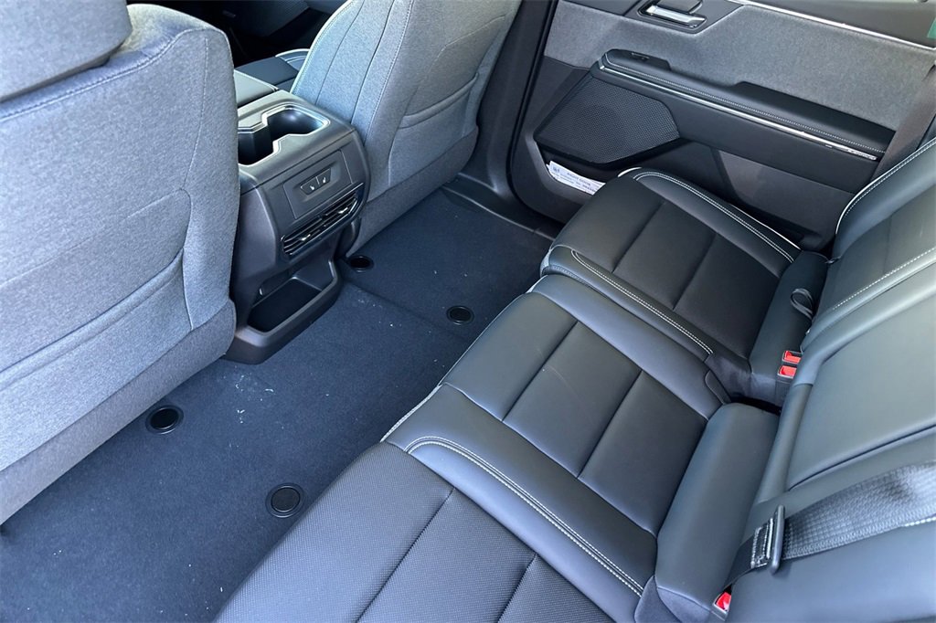 New 2026 GMC Sierra EV Elevation w/ Premium Package image 10