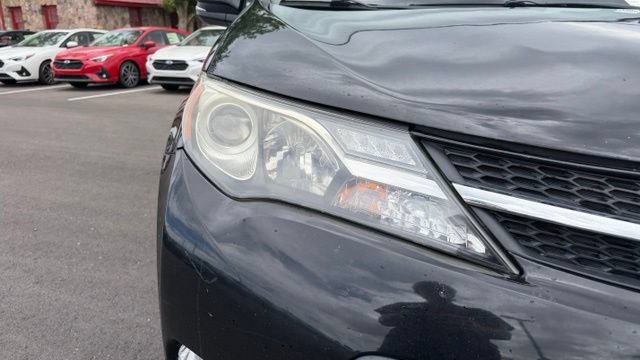 Used 2014 Toyota RAV4 XLE AWD/4WD image 7