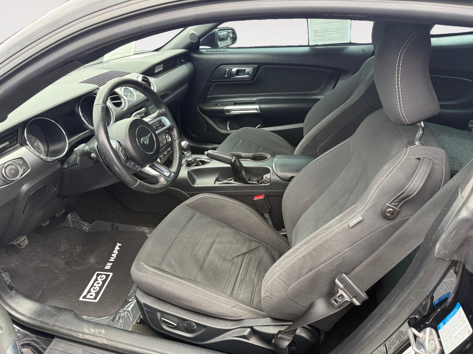 Used 2016 Ford Mustang GT w/ GT Performance Package RWD image 10
