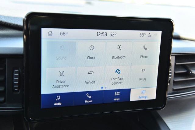 Used 2020 Ford Explorer XLT w/ Comfort Package AWD/4WD image 13