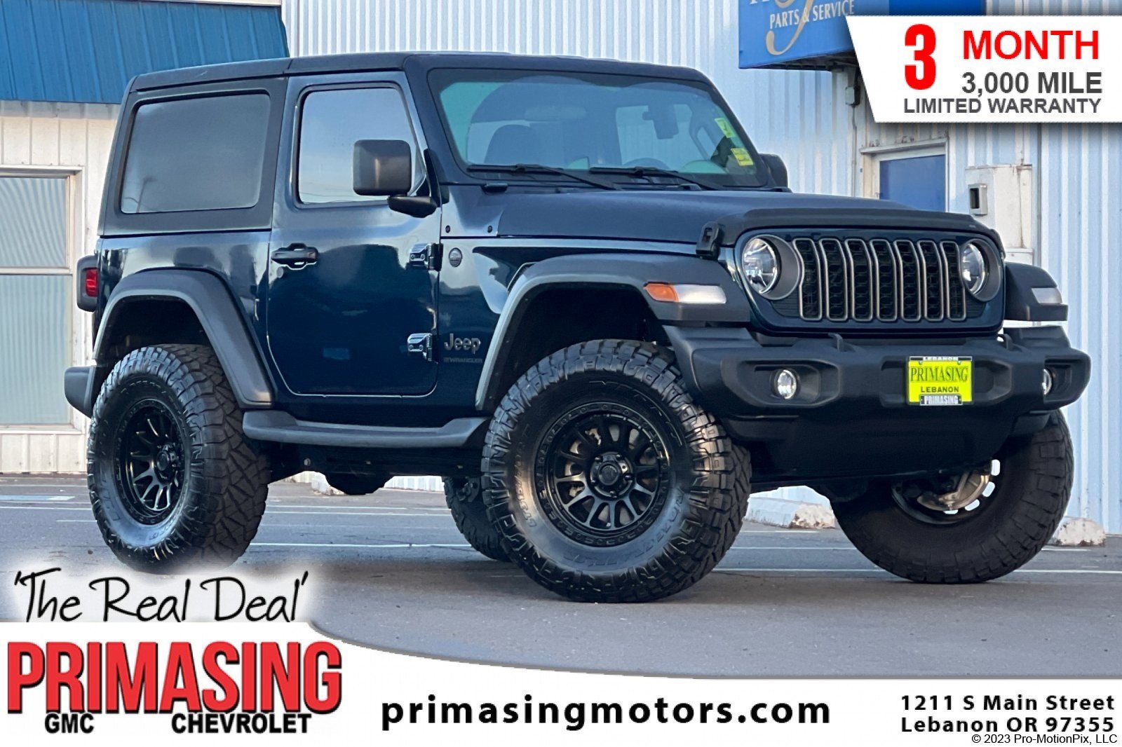 Used 2025 Jeep Wrangler Sport image 1