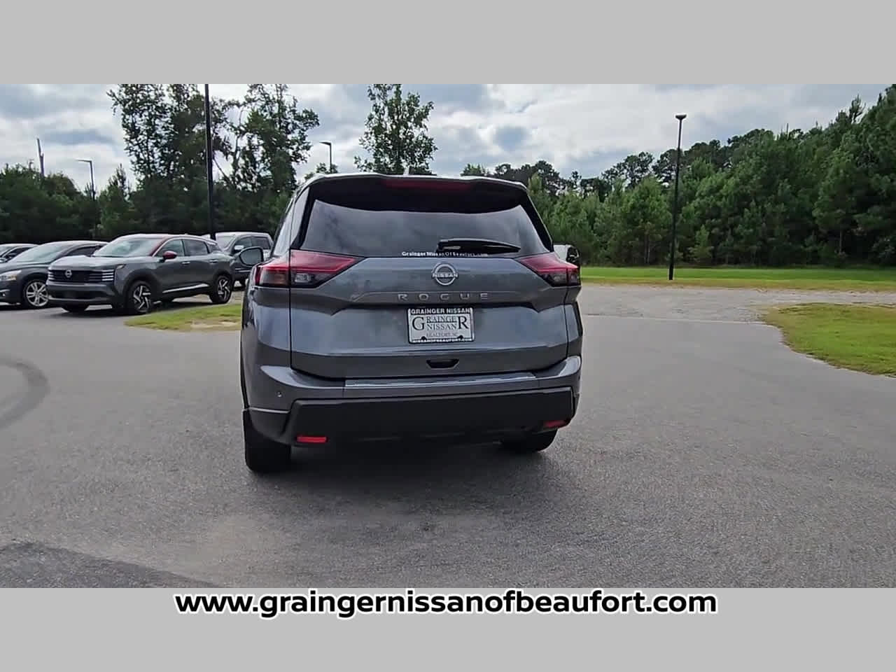 New 2026 Nissan Rogue SV image 31