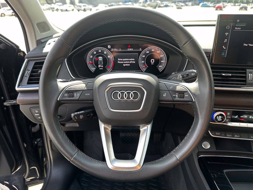 Used 2023 Audi Q5 2.0T Premium Plus w/ Premium Plus Package AWD/4WD image 13