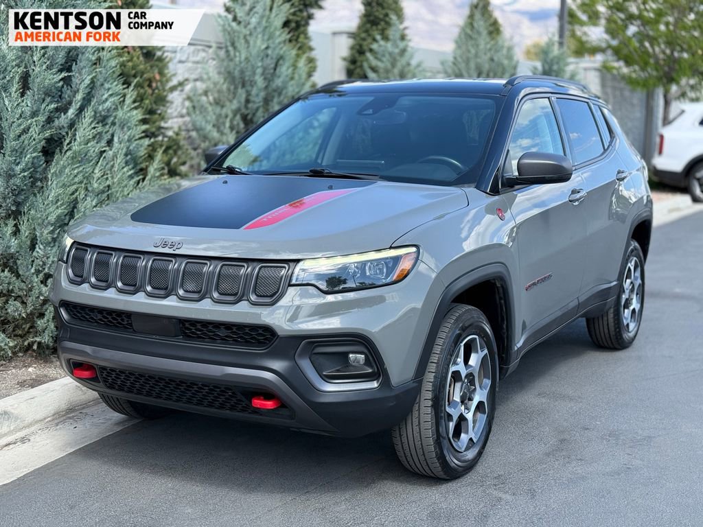 Used 2022 Jeep Compass Trailhawk w/ Trailhawk Elite Group AWD/4WD image 3