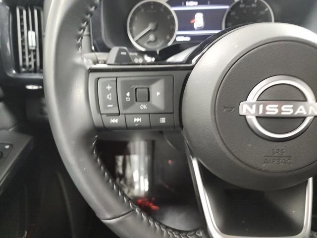 Used 2023 Nissan Pathfinder SV w/ SV Premium Package image 28