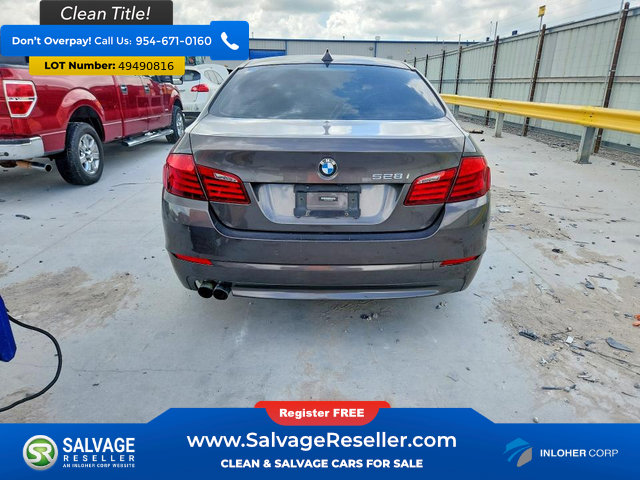 Used 2013 BMW 528i Sedan image 8