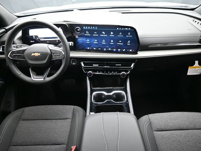 New 2026 Chevrolet Traverse LT w/ LPO, Floor Liner Package image 25