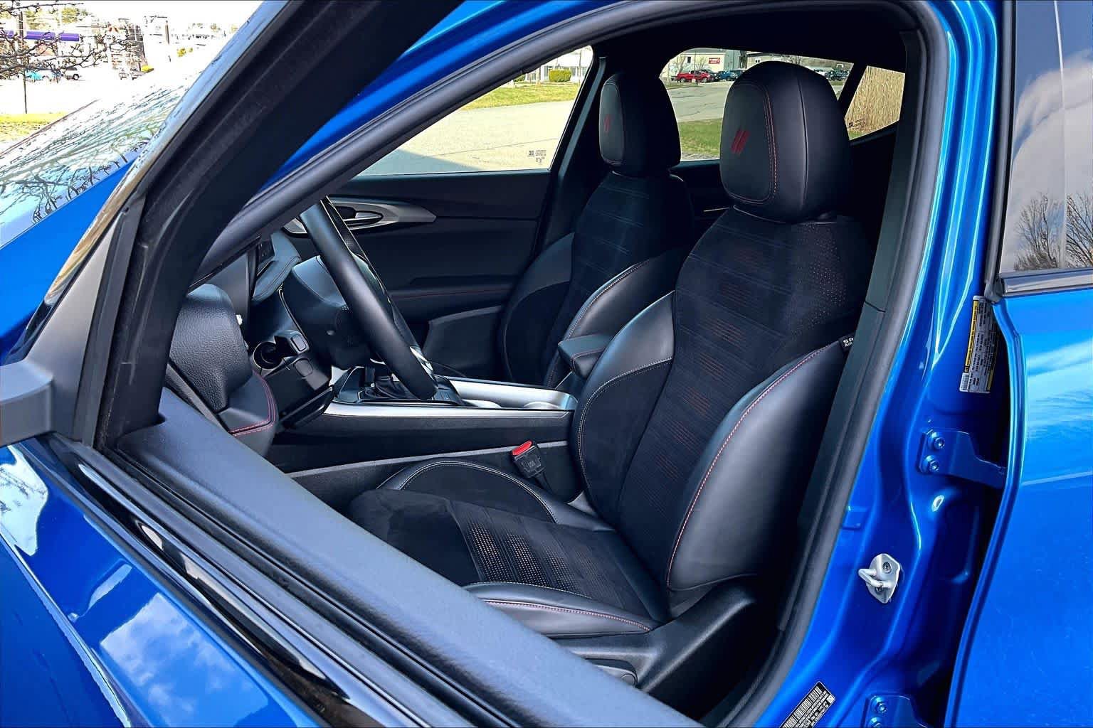 Used 2023 Dodge Hornet GT w/ Track Pack AWD/4WD image 9