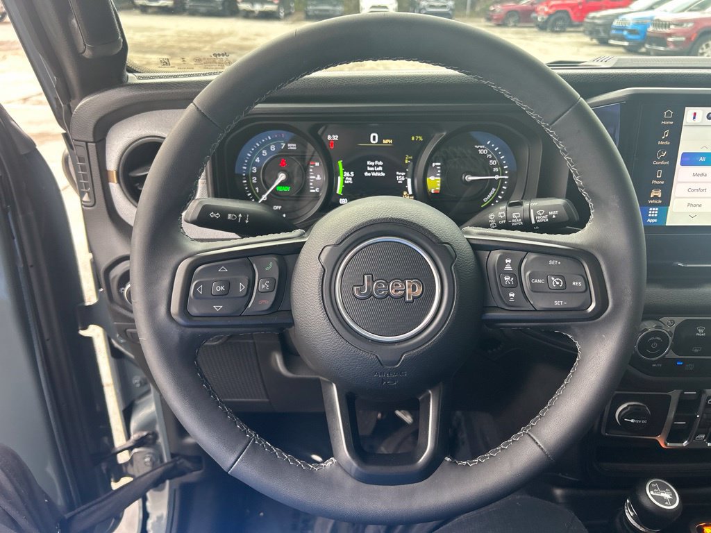 Used 2025 Jeep Wrangler Unlimited Sport S 4xe AWD/4WD image 15