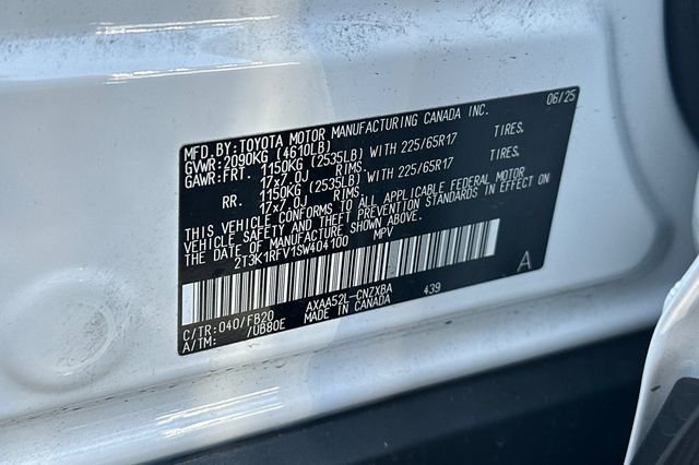 Certified 2025 Toyota RAV4 LE FWD image 32