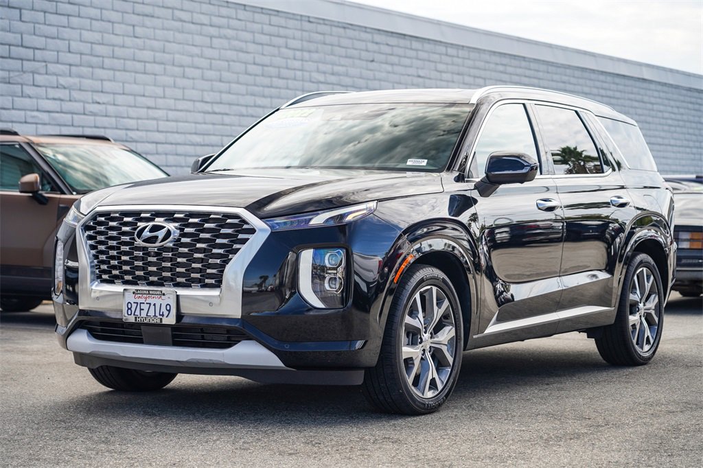 Used 2022 Hyundai Palisade Limited w/ Cargo Package image 5