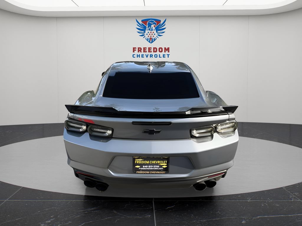 Used 2022 Chevrolet Camaro LT w/ Redline Edition RWD image 4