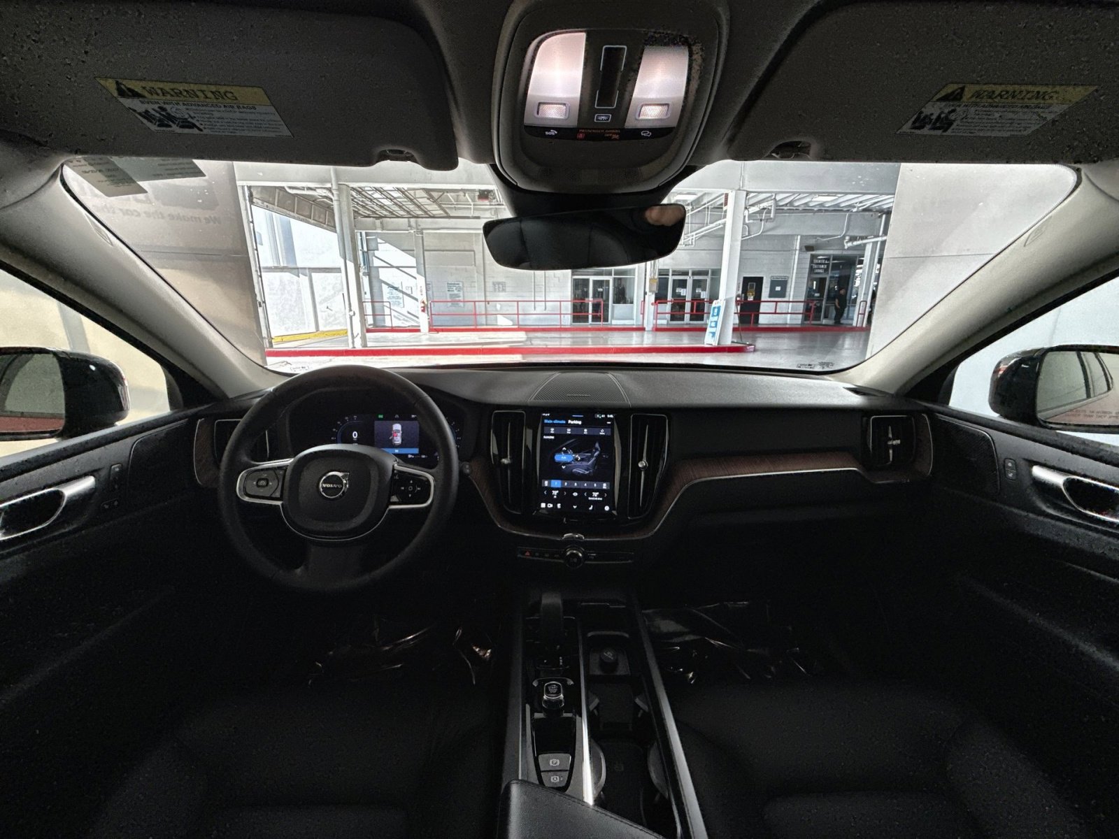 Used 2024 Volvo XC60 B5 Plus w/ Climate Package image 23