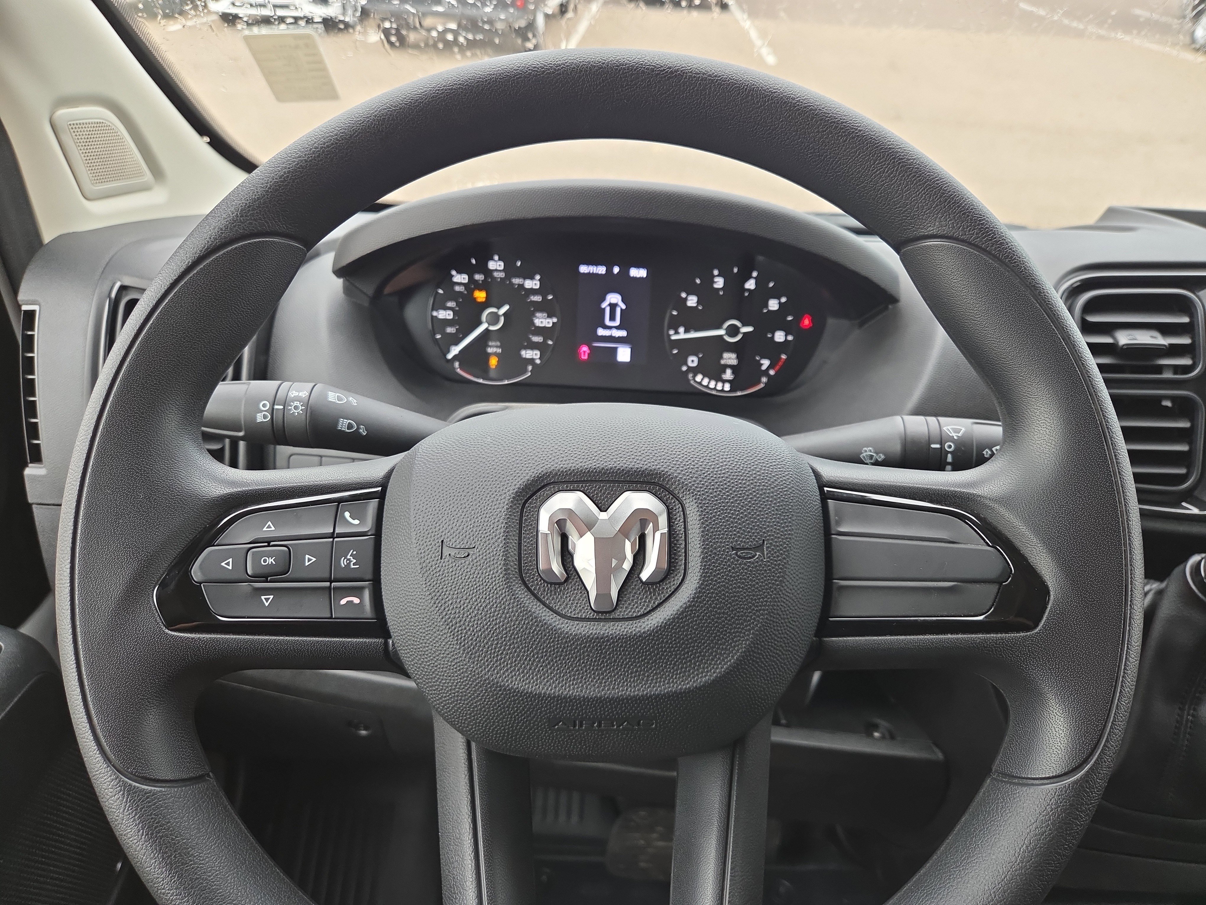 Used 2025 RAM ProMaster 2500 w/ Storage Group image 12