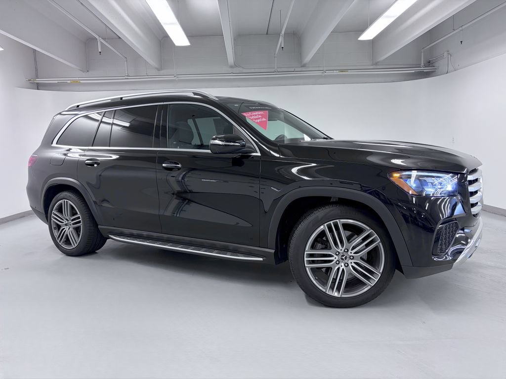 Certified 2026 Mercedes-Benz GLS 450 4MATIC image 9