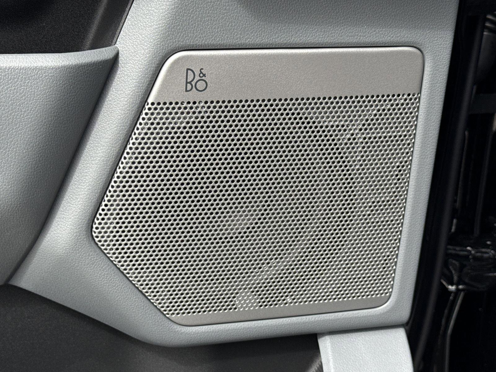 New 2025 Ford F150 XLT w/ Equipment Group 303A High image 17