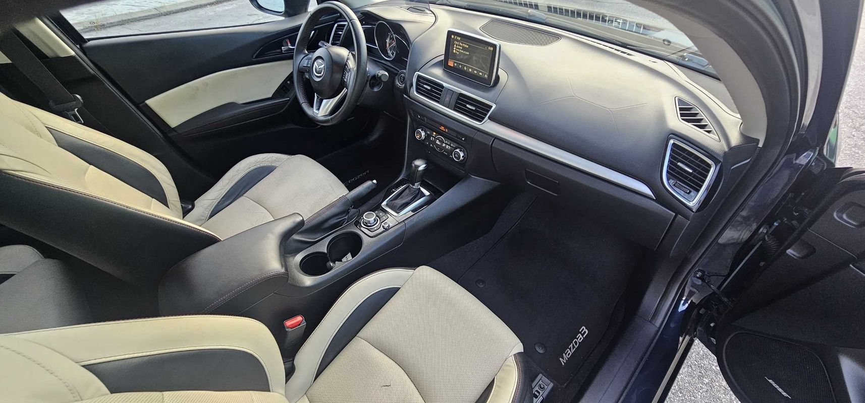 Used 2015 MAZDA MAZDA3 s Grand Touring FWD image 24