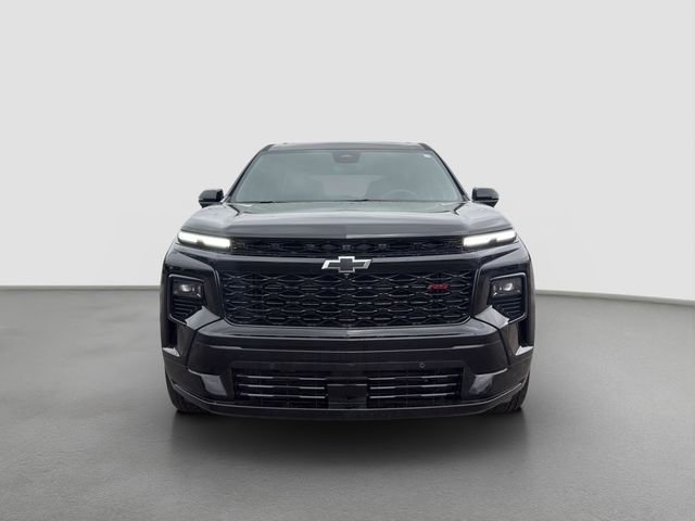 Used 2026 Chevrolet Traverse RS image 2