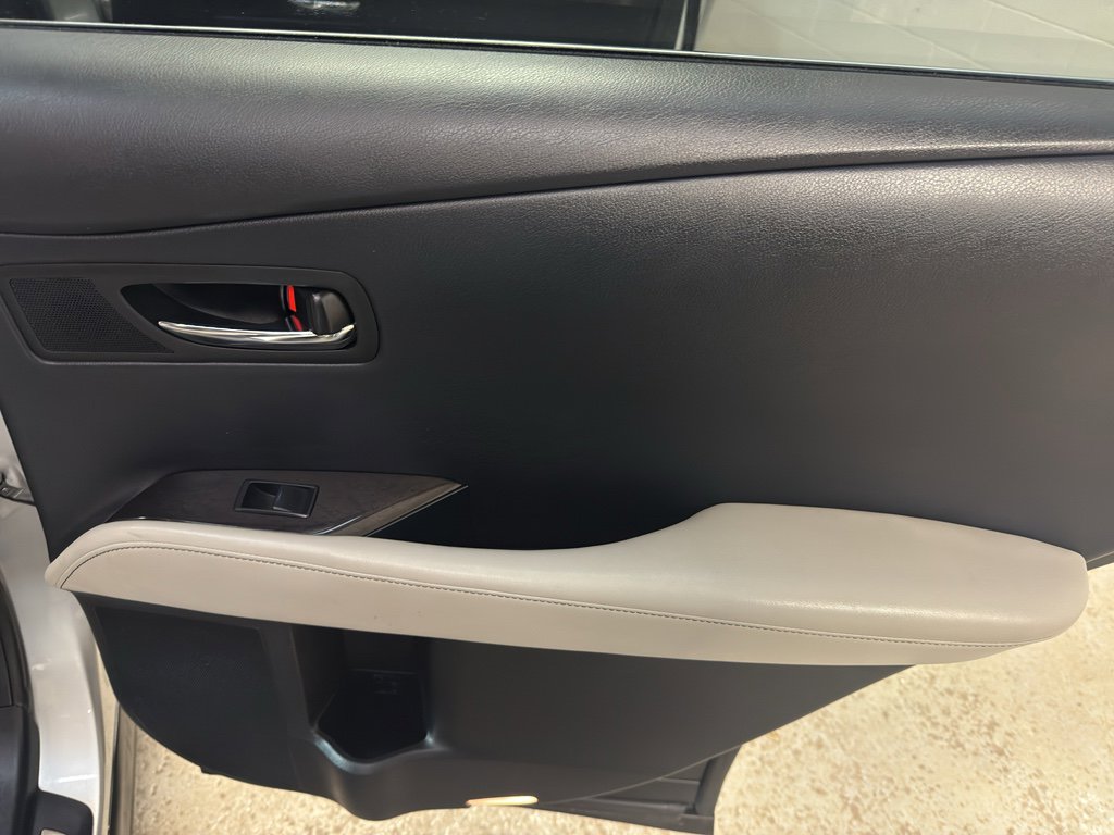 Used 2013 Lexus RX 450h FWD w/ Navigation Pkg image 25