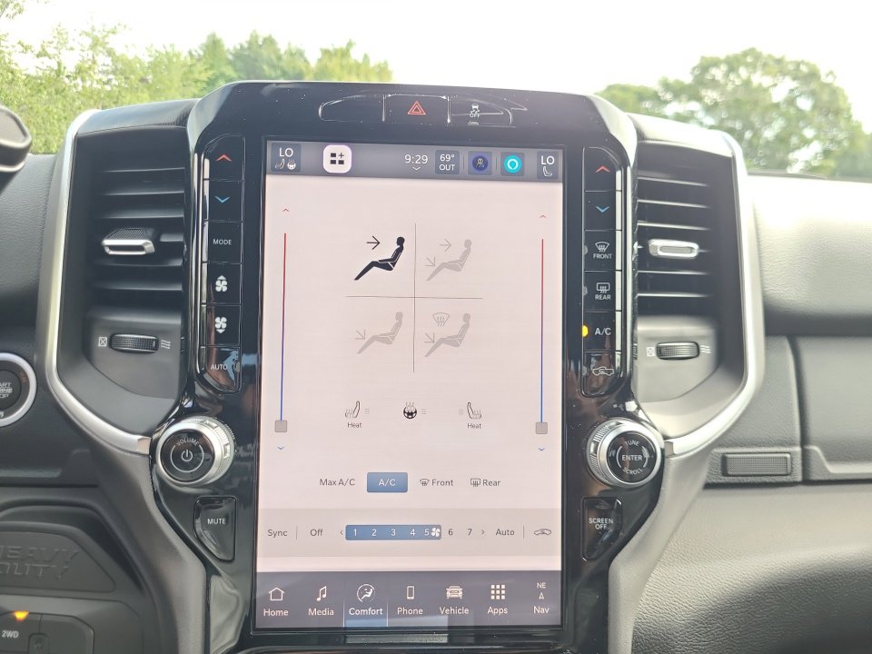 New 2025 RAM 2500 Big Horn image 18