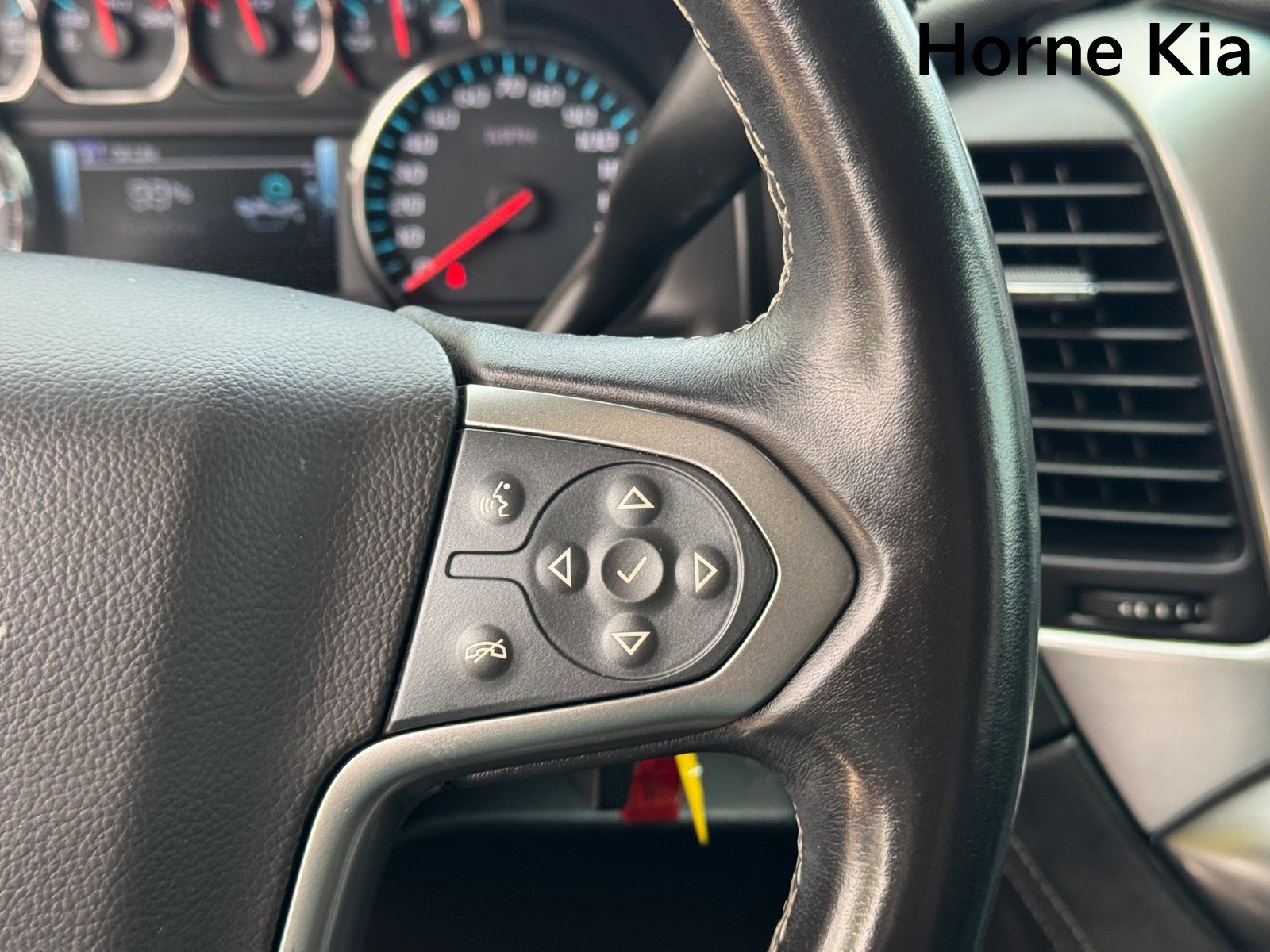 Used 2019 Chevrolet Tahoe LT image 19