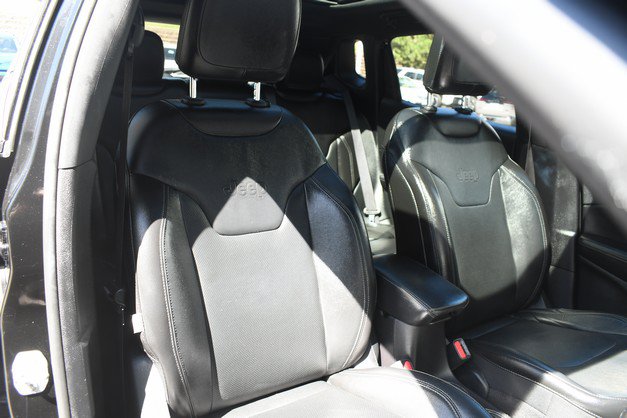Used 2020 Jeep Compass High Altitude AWD/4WD image 27