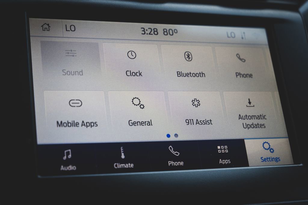 Used 2020 Ford Fusion SEL image 13