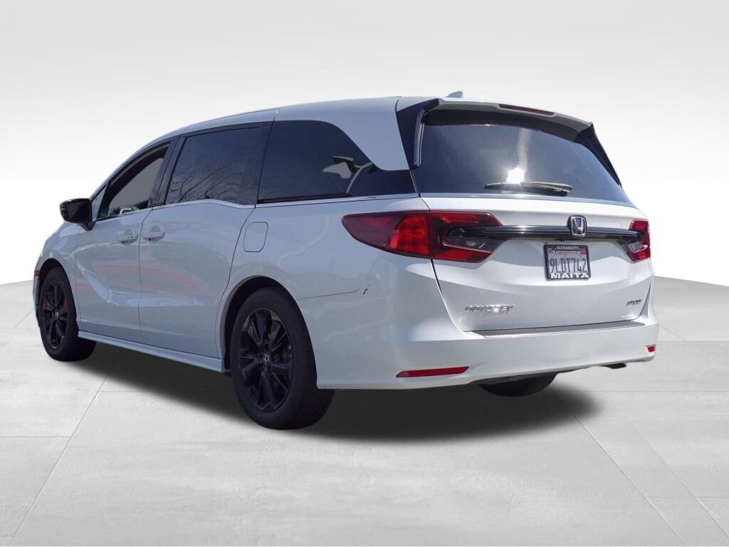 Used 2024 Honda Odyssey Sport image 6