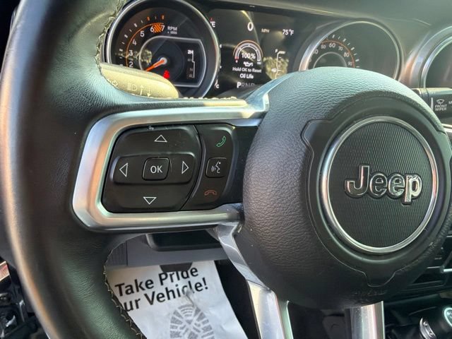 Used 2018 Jeep Wrangler Unlimited Sahara AWD/4WD image 14