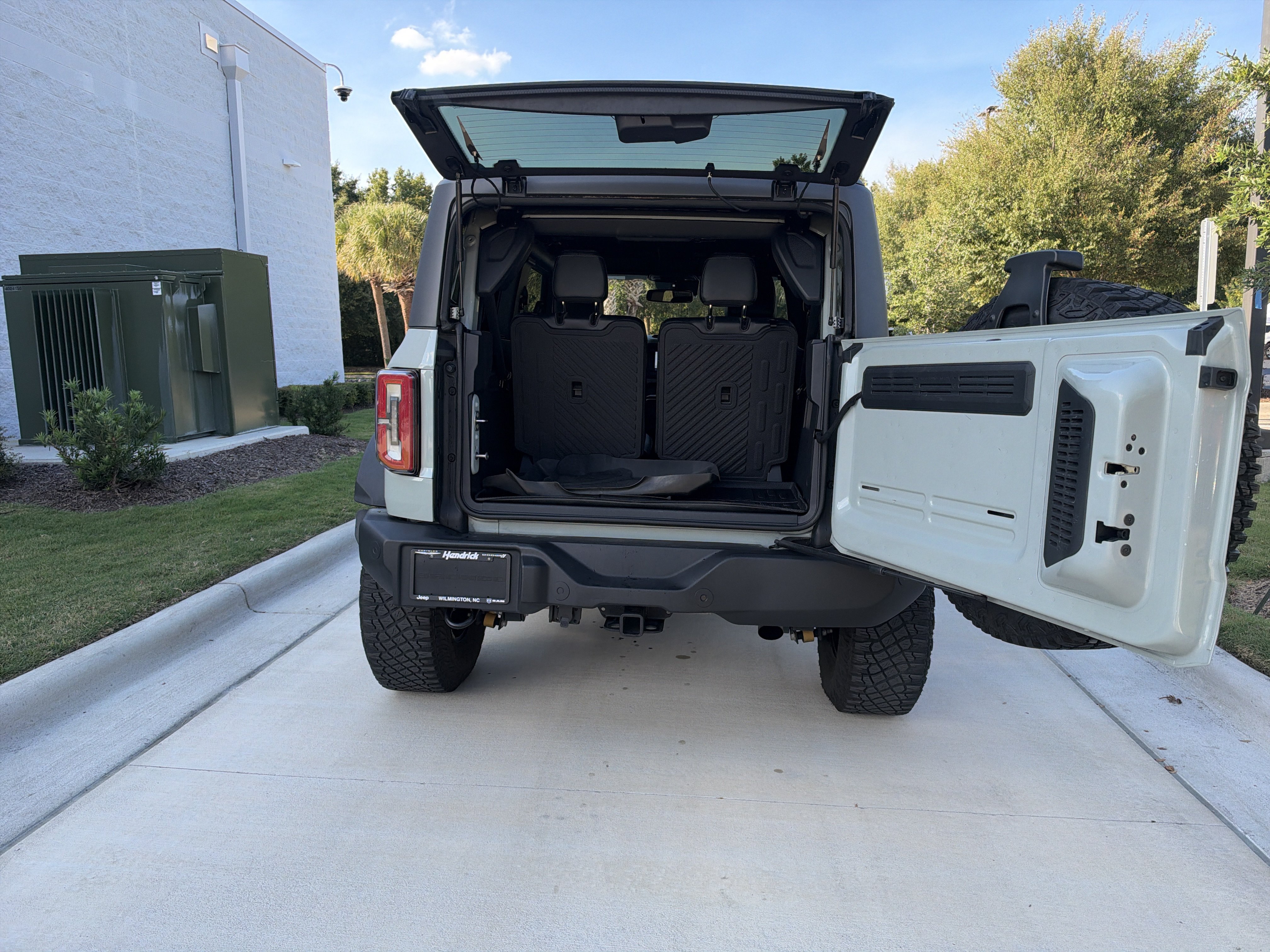 Used 2022 Ford Bronco Wildtrak AWD/4WD image 30
