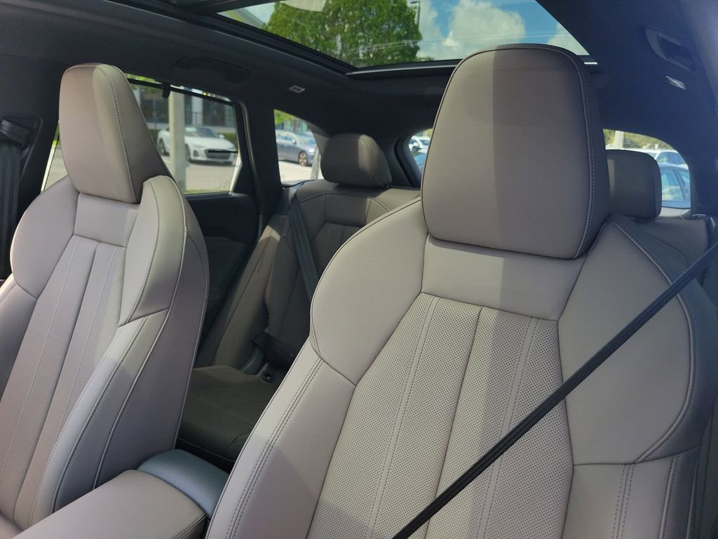 New 2026 Audi Q5 Premium Plus image 16