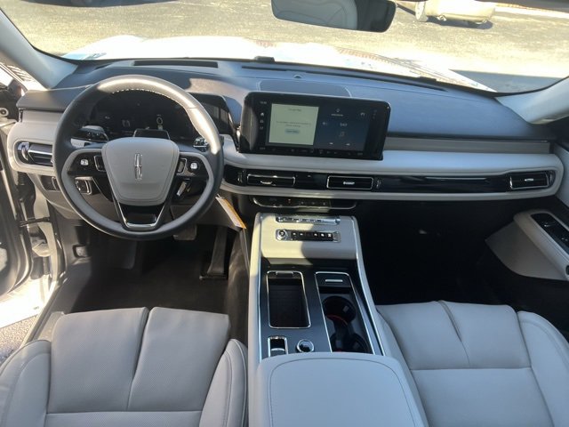New 2026 Lincoln Aviator Reserve w/ Luxury Package image 8
