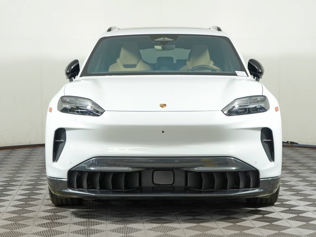 New 2026 Porsche Cayenne Electric AWD/4WD image 9