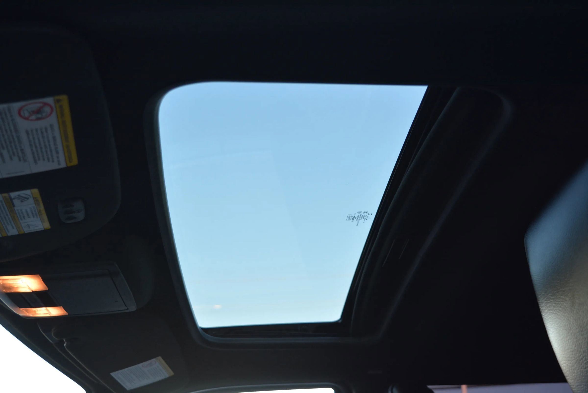 Used 2016 Ford Expedition Limited image 32