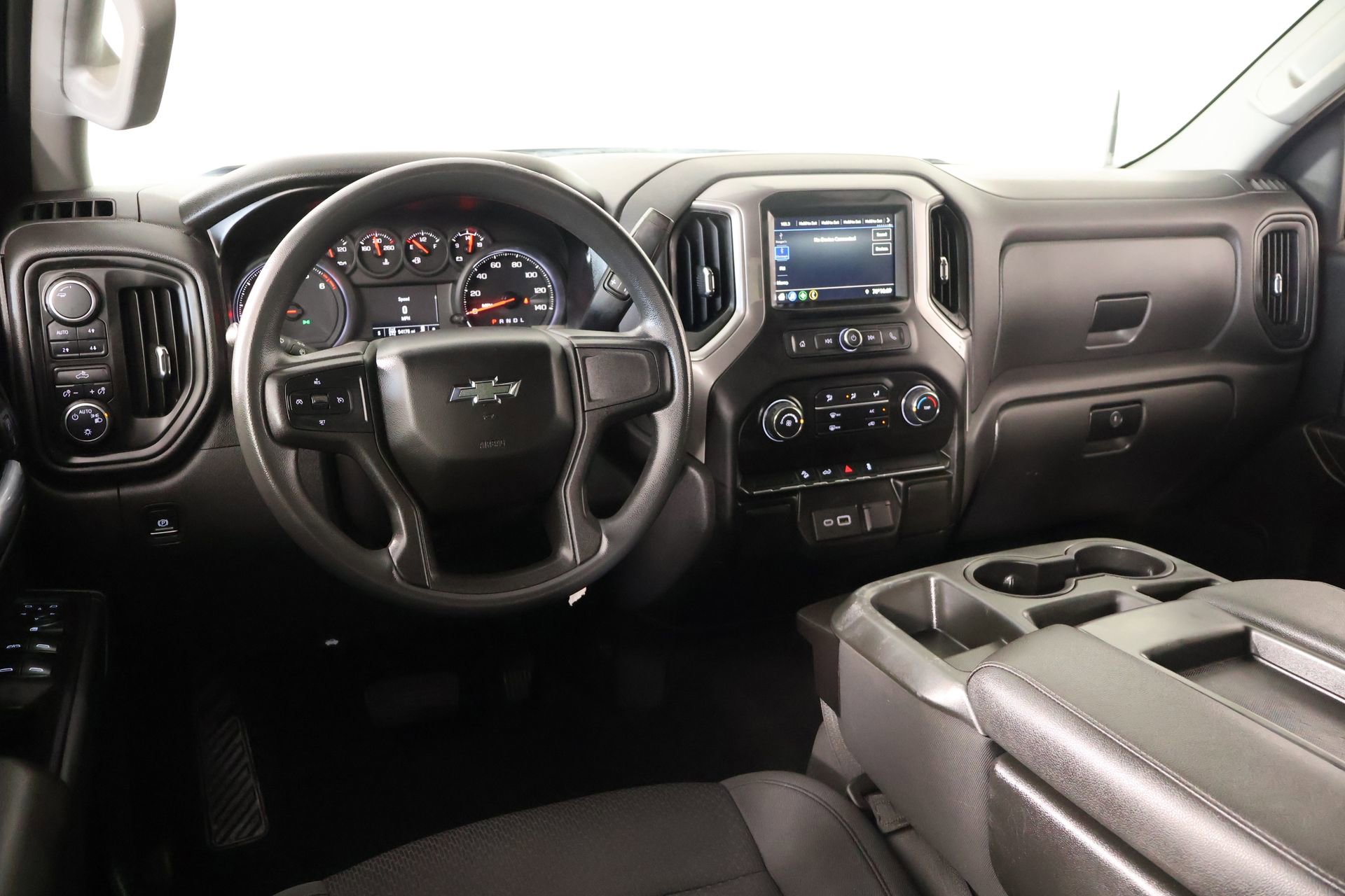Used 2021 Chevrolet Silverado 1500 Custom Trail Boss AWD/4WD image 2