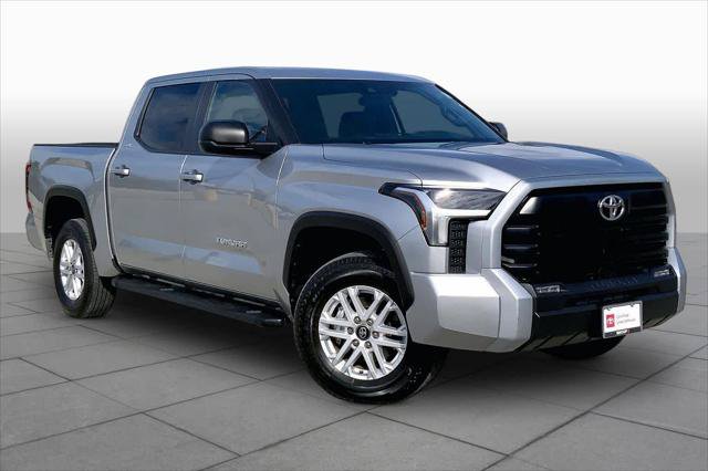 Certified 2025 Toyota Tundra SR5 w/ SR5 Premium Package AWD/4WD image 3