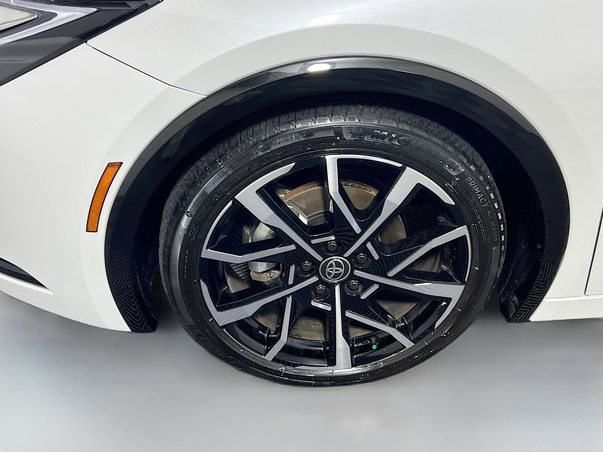 Used 2024 Toyota Prius Prime image 12