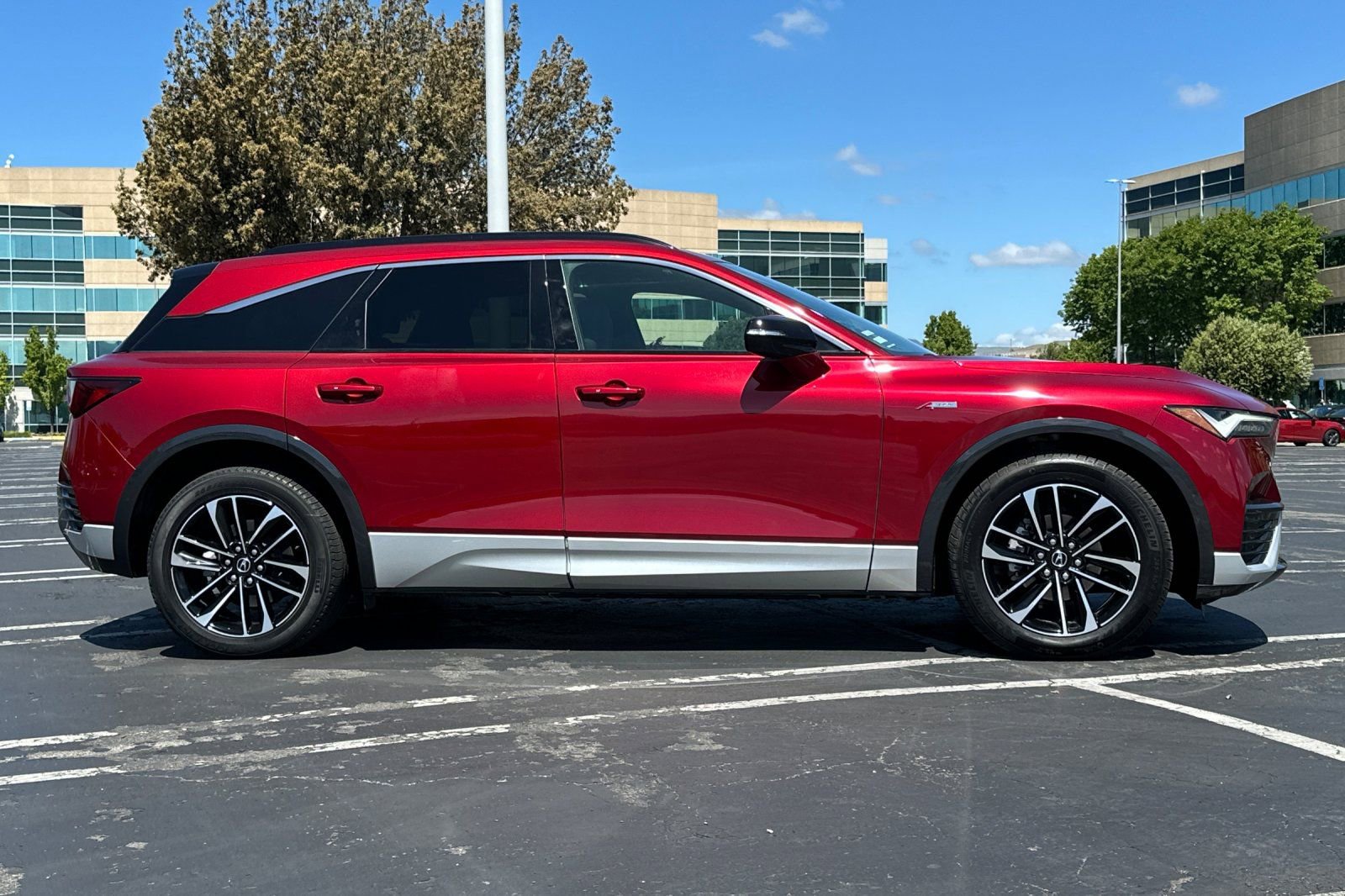 Used 2024 Acura ZDX A-Spec image 3