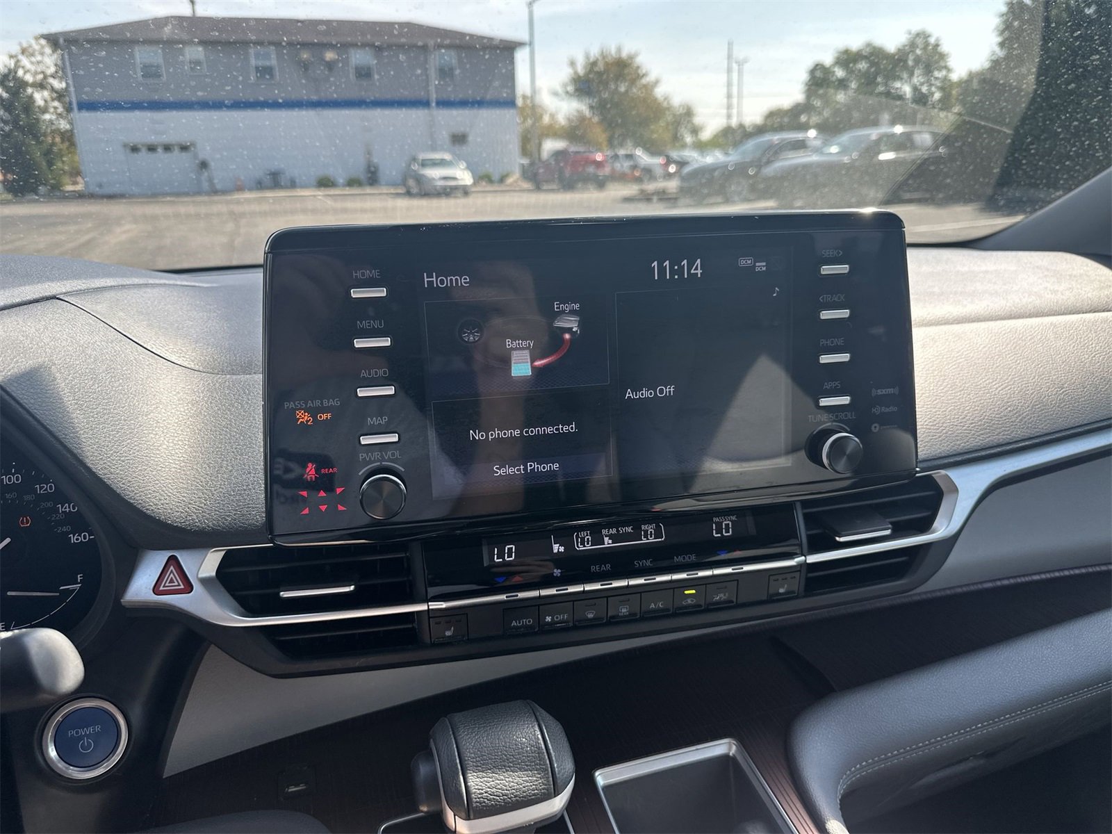 Used 2024 Toyota Sienna XLE image 12