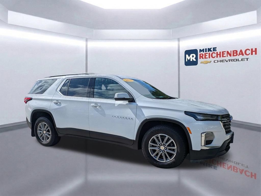 Used 2023 Chevrolet Traverse LT AWD/4WD image 2