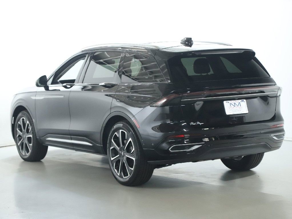 Certified 2024 Lincoln Nautilus Reserve w/ Equipment Group 202A AWD/4WD image 43