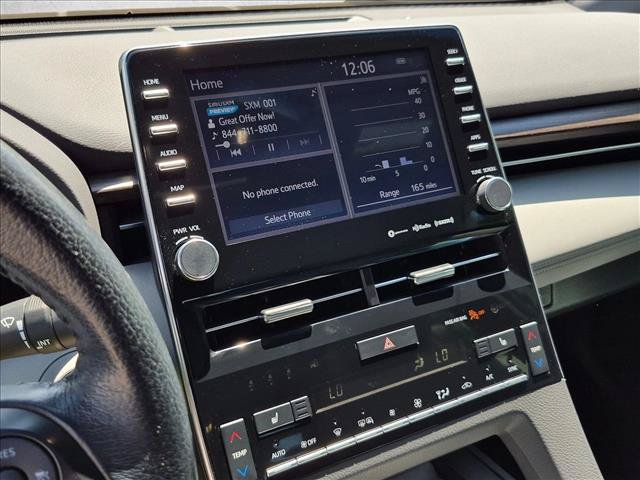 Used 2020 Toyota Avalon XLE w/ Moonroof Package FWD image 12