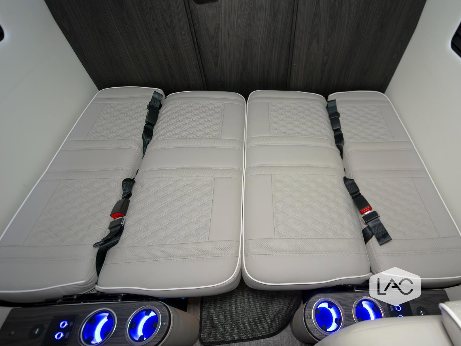 Used 2025 Mercedes-Benz Sprinter 3500 image 31