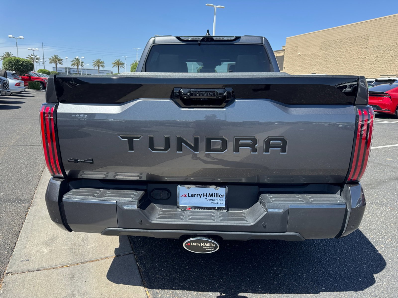 Used 2023 Toyota Tundra Platinum AWD/4WD image 25
