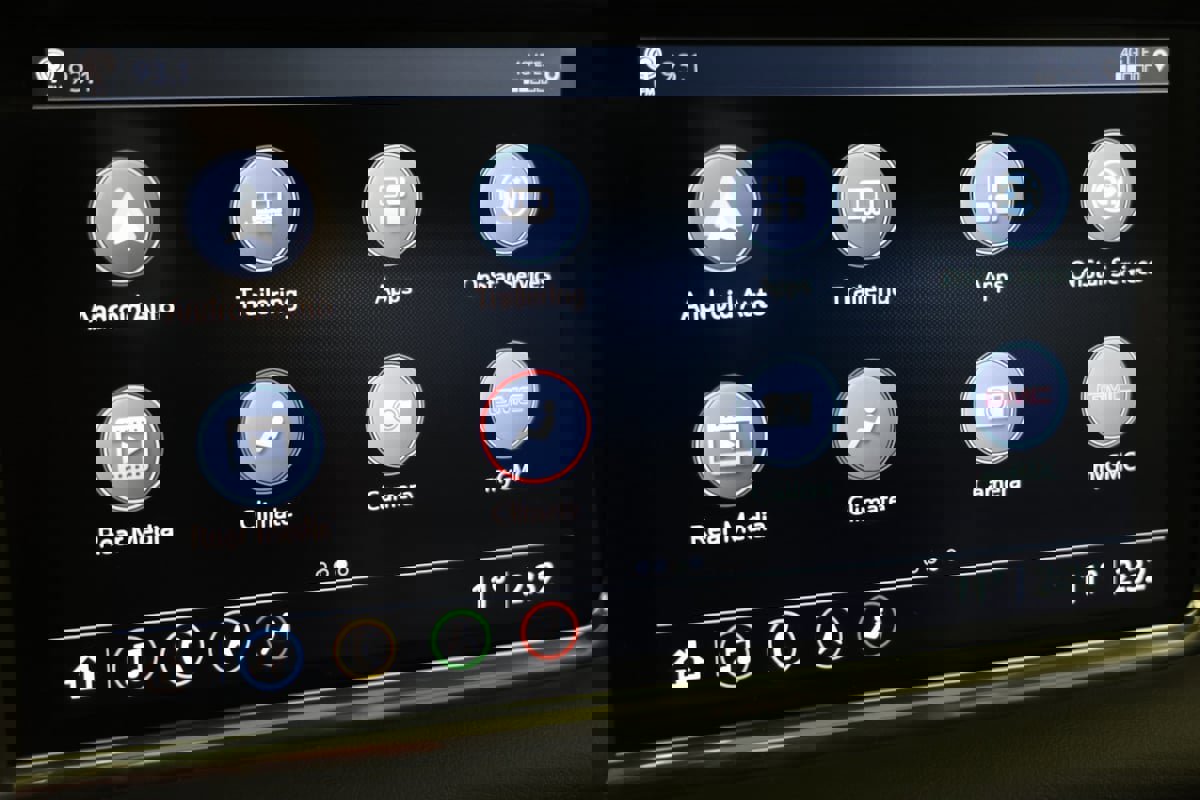 Used 2021 GMC Yukon Denali w/ Denali Ultimate Package image 63