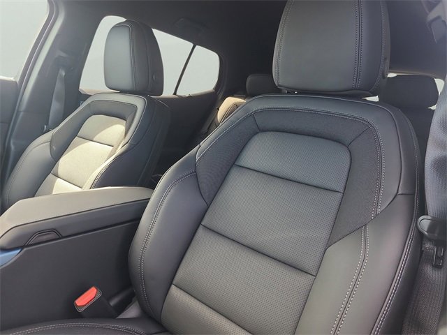 New 2026 Chevrolet Equinox EV LT image 23