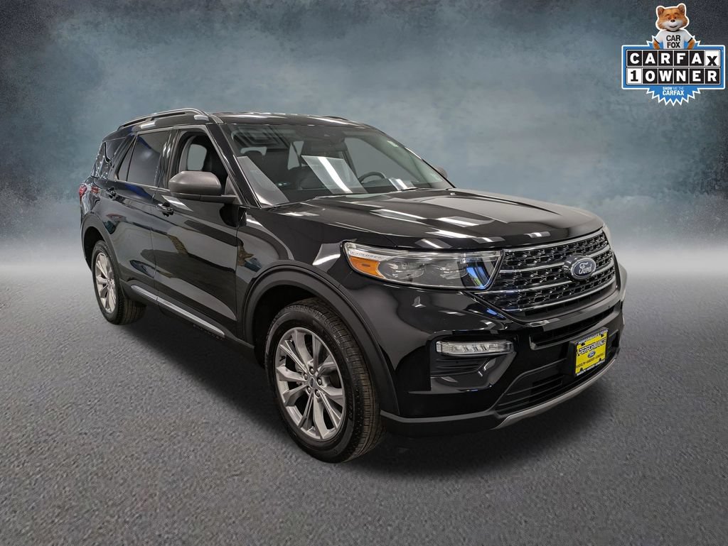Used 2022 Ford Explorer XLT w/ Equipment Group 202A AWD/4WD image 3