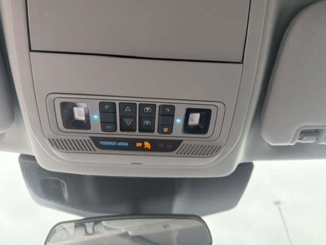 Certified 2023 Ford Explorer XLT w/ Equipment Group 202A AWD/4WD image 17