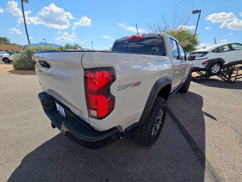New 2026 Chevrolet Colorado ZR2 w/ Technology Package AWD/4WD image 5