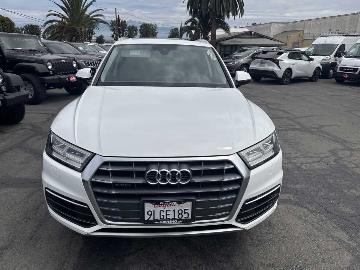 Used 2018 Audi Q5 2.0T Premium Plus w/ Premium Plus Package AWD/4WD image 2